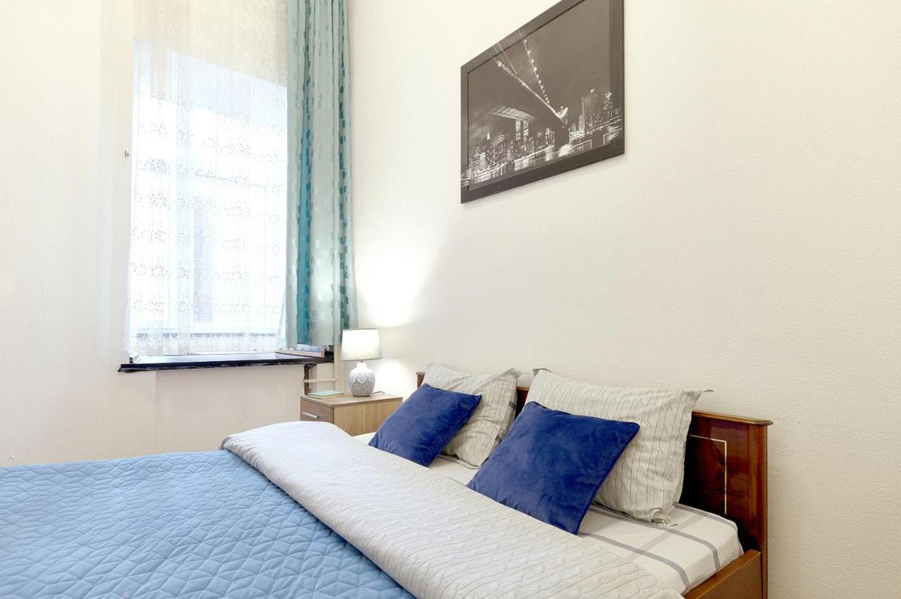 S12-58 Modern Aparthotel With Two 2Bedrooms In Central Kiev - Bessarabska Squere - Gulliver Mall - Olympic Stadium - Palace Of Sports - Saksahanskoho St, 12Б Exterior foto